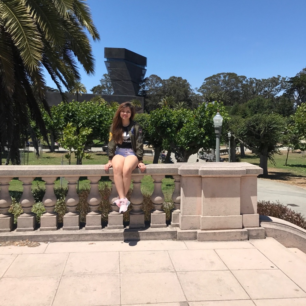 Meet your Posher, Nhu